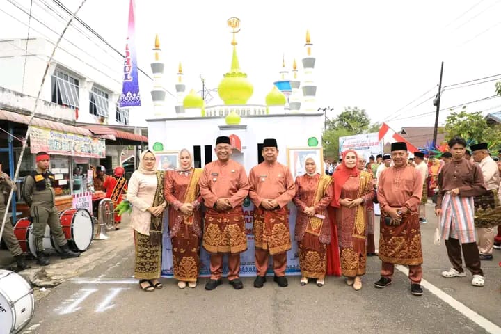 Atraksi Spektakuler Dan Kehadiran Pimpinan Daerah, Kontingen Rohul Jadi Pusat Perhatian Di MTQ Riau
