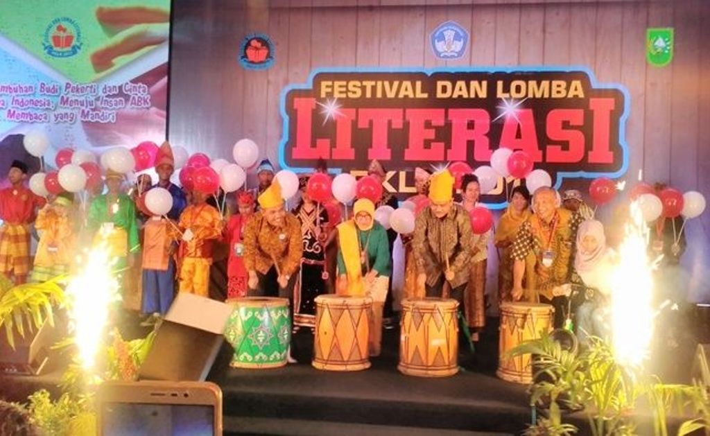 Ini Cabang Lomba Dalam Festival dan Lomba Literasi PKLK di Riau