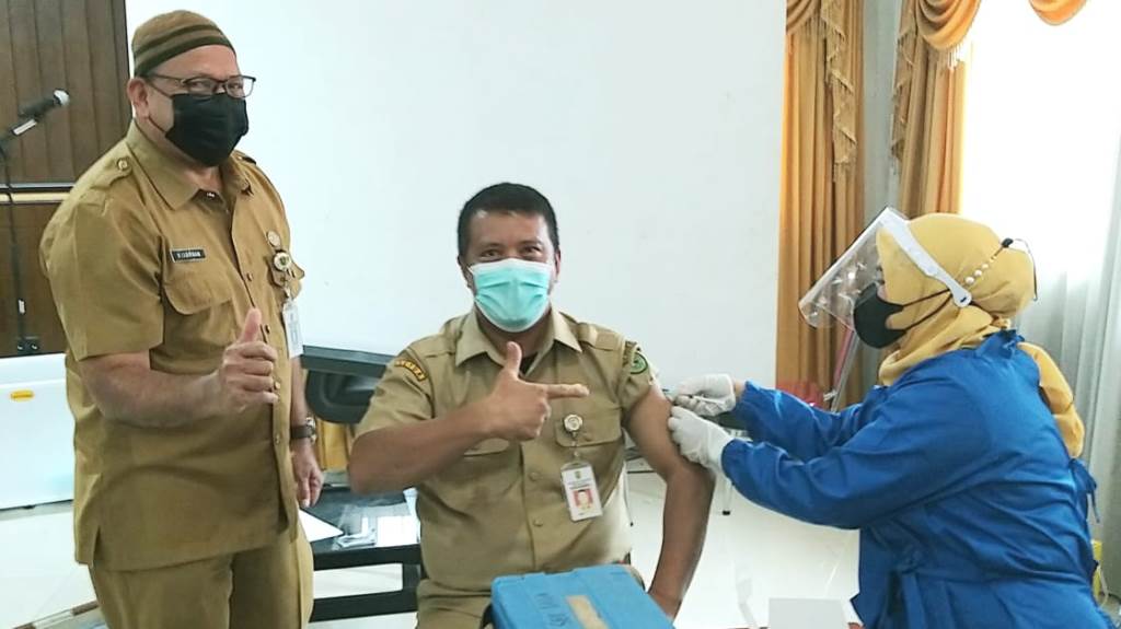 Terima Vaksin Tahap II, 426 ASN Pemkab Inhu Tuntaskan Vaksinasi Covid-19