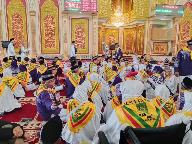 JCH Rohul Sebanyak 360 Orang Berangkat Dari Masjid Islamic Center Menuju Tanah Suci