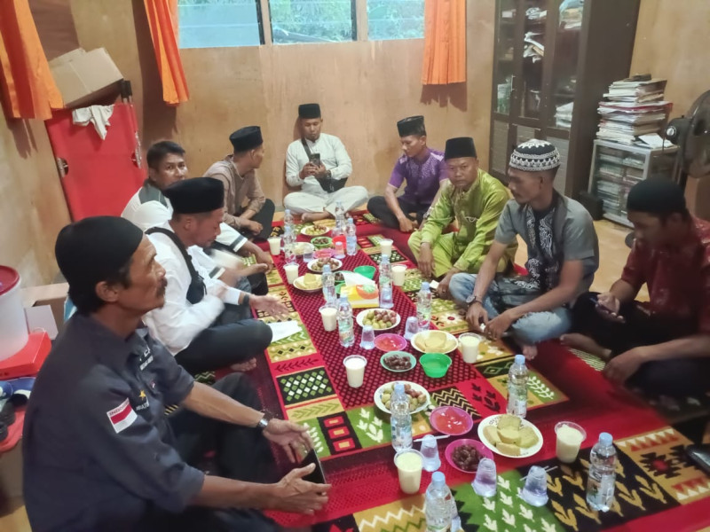 Camat Dan Rombongan Hadiri Acara  Safari Ramadhan Di Desa Suka Damai