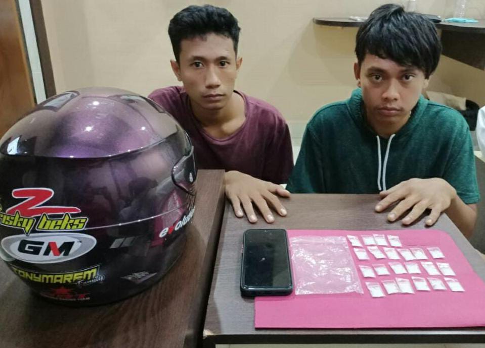 Resnarkoba Polres Siak Tangkap 2 Pengedar Narkoba di Kecamatan Tualang