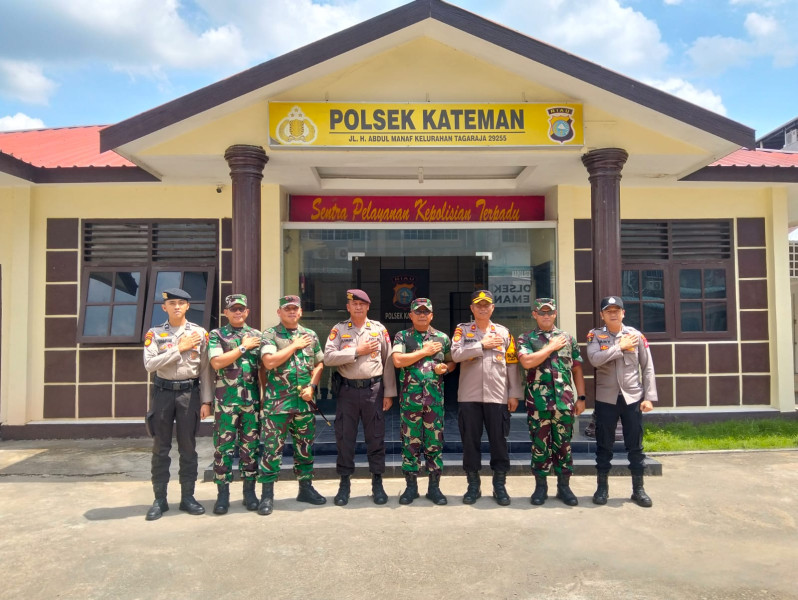 Kunjungan Kerja ke Sungai Guntung, Danrem 031/WB Brigjen TNI Sugiyono Tekankan Pentingnya Netralitas dan Kekompakan TNI-Polri dalam Pilkada 2024