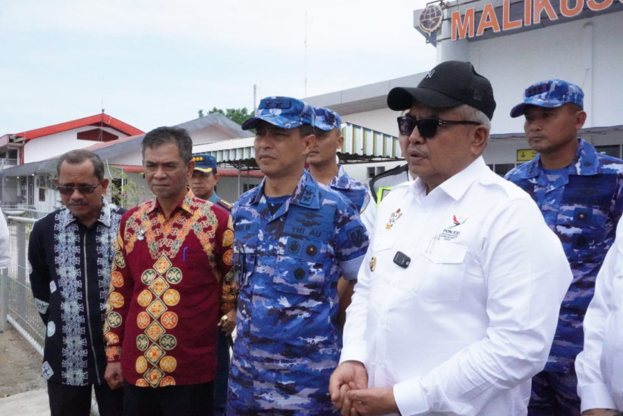 Pj Bupati Aceh Utara Dampingi Pj Gubernur dan PB FASI Tinjau Kesiapan Venue PON di Bandara Malikussaleh
