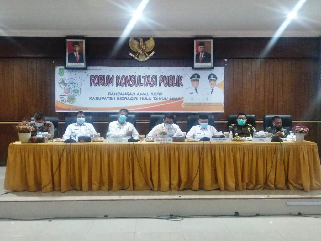 Mewakili Bupati Inhu Yopi Arianto, Wabup Buka Forum Konsultasi Publik Rancangan Awal RKPD Tahun 2022