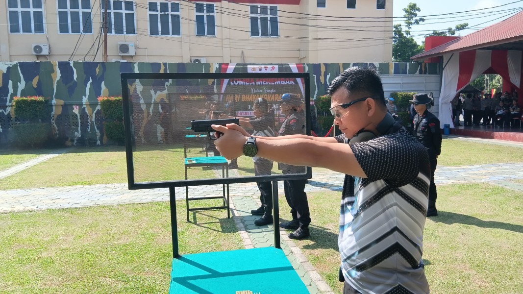 Hari Bhayangkara ke-79, Polda Riau Gelar Lomba Menembak Kapolda Cup