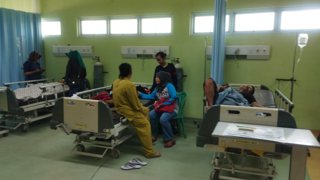 Satu Keluarga Masuk Rumah Sakit, Setelah Terjadi Lakalantas