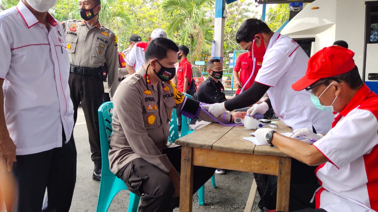 Ratusan Personel Polres Inhu Donorkan Darah, PMI Ucapkan Terima Kasih