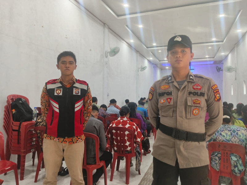 Polsek Kateman Ajak Jemaat HKBP Jaga Kerukunan untuk Wujudkan Pilkada Damai 2024