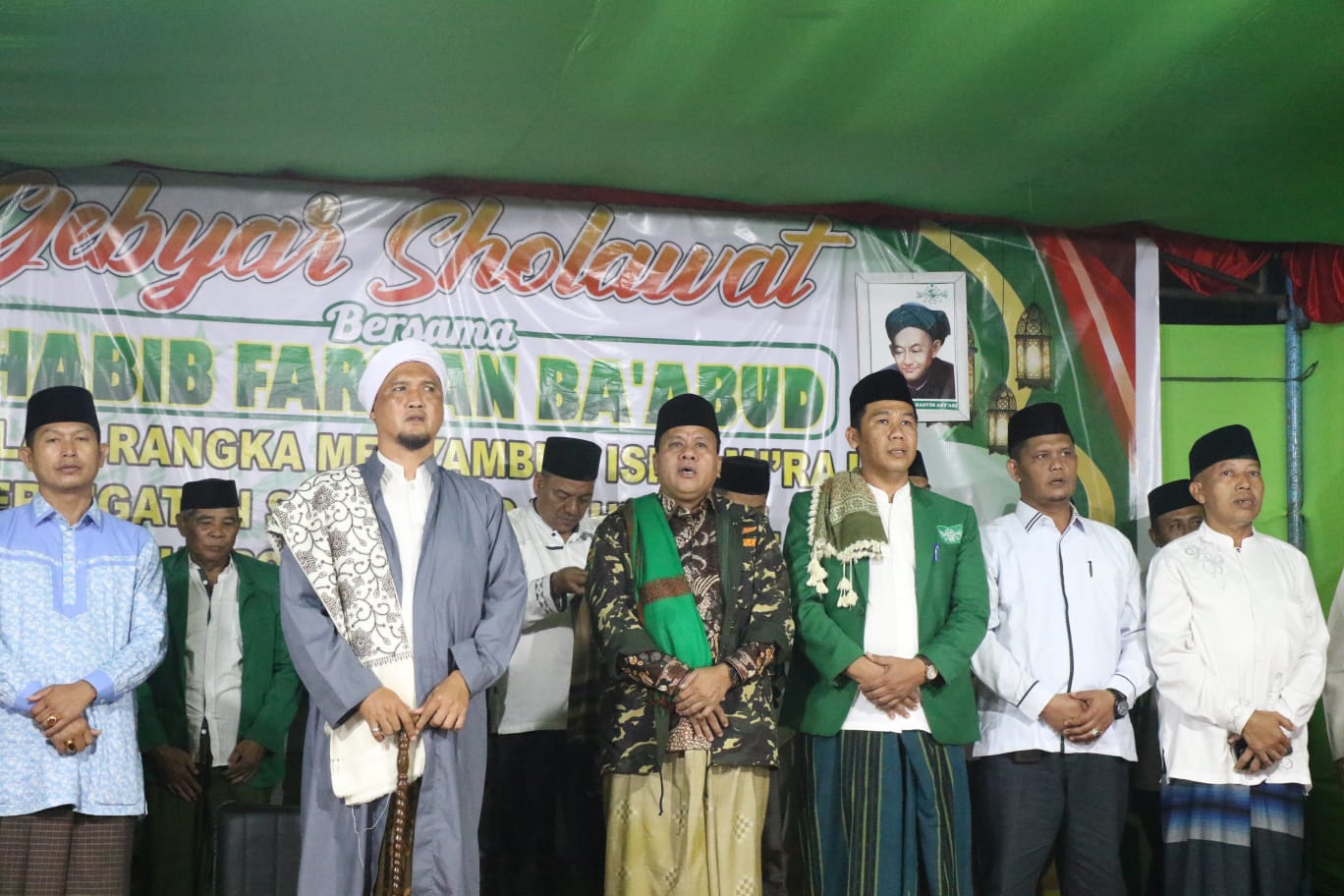 Menyambut Isra' Mi'Raj dan Peringatan Satu Abad NU, Masyarakat Antusias Sambut Kedatangan Plt Bupati