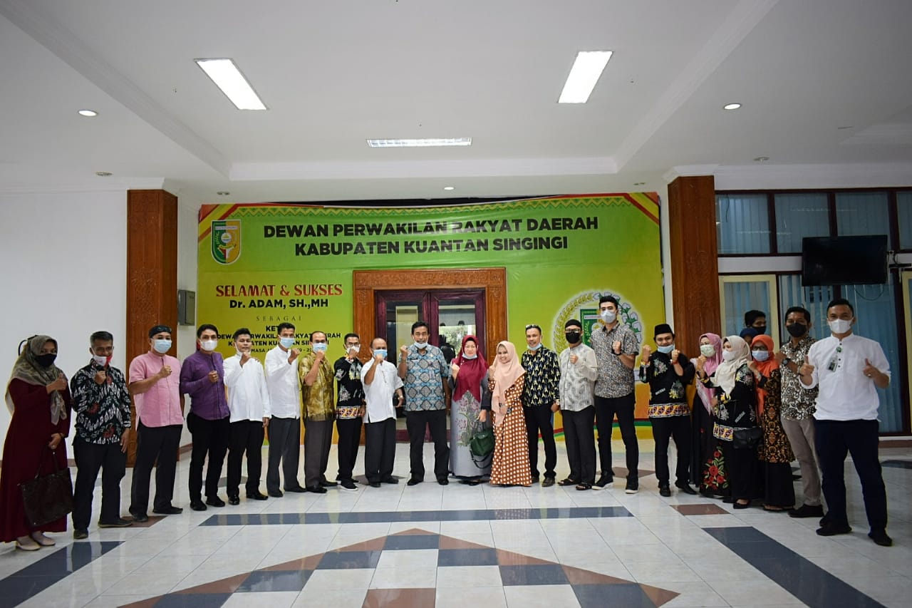 Sekwan DPRD Kuansing Gelar Pisah Sambut 