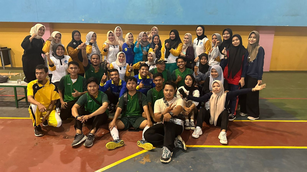 Turnamen Bola Semarak HUT Kuansing Ke 24 Team Mini soccer Kominfo Cukur Setwan 3 - 1