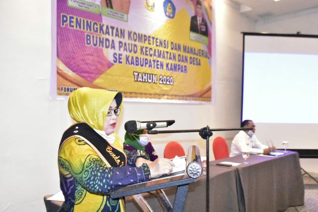 Muslimawati Catur: Bunda PAUD Miliki Fungsi Strategis dalam Kemajuan Pendidikan dan SDM Kampar