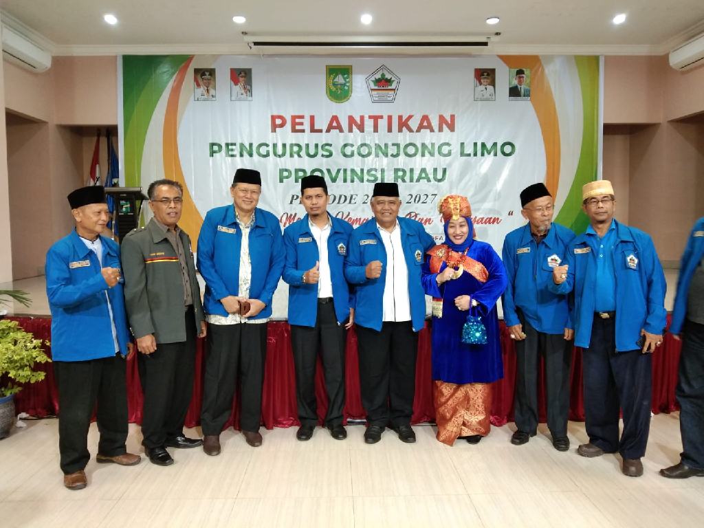 Gubri Lantik Gonjong Limo Riau, Mona Dipercaya Sebagai Ketua Bundo Kanduang