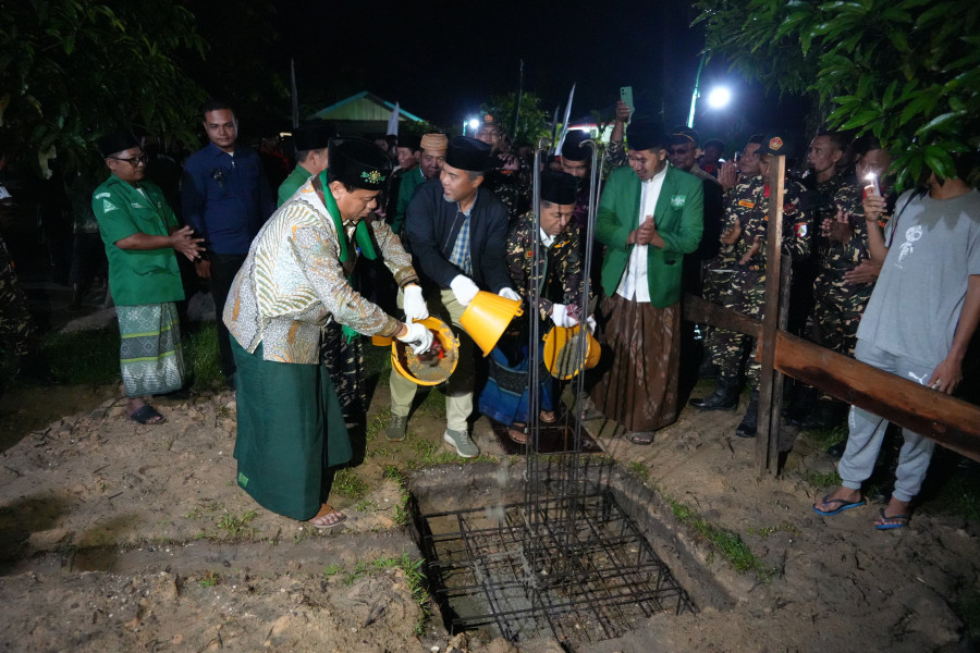 Hadir Di Sukamaju Singingi Hilir Bupati Letakkan Batu Pertama Yayasan Al Hidayah