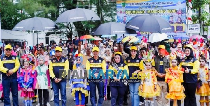 29 Sekolah Ikut Festival Drumband/Marching Band se-Rohil Jenjang SD-SMA