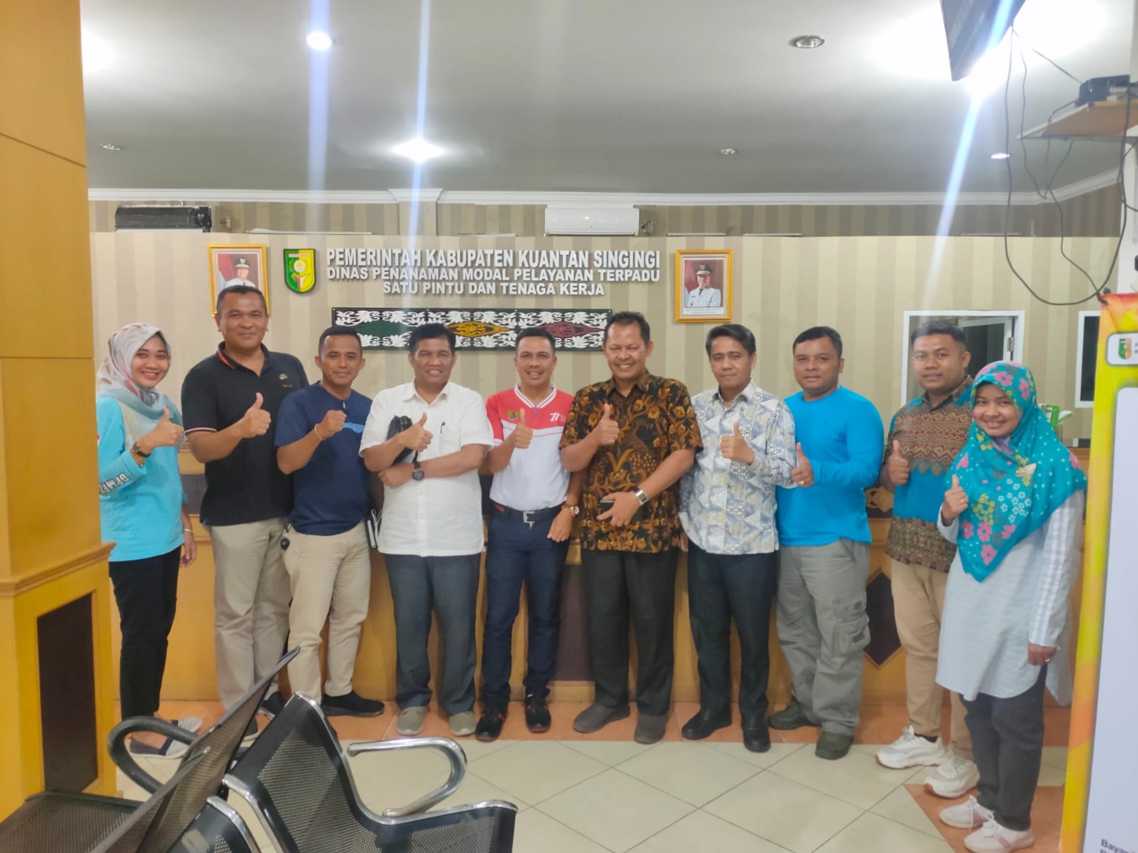 Belajar Terkait Kemudahan Berinvestasi DPRD Kota Padang Sambangi Dinas PMPTSP Naker Kuansing