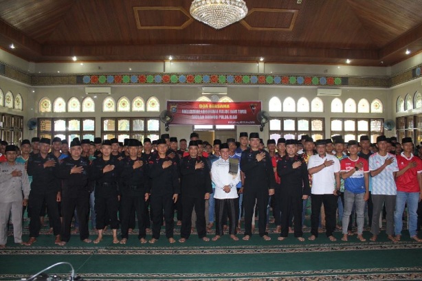 Sempena Maulid Nabi 1444 H, Sat Brimob Riau Do'a Bersama Untuk Korban Tragedi Kanjuruhan