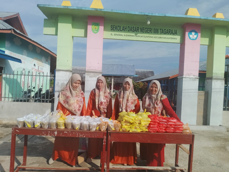Jalin Kebersamaan, Keluarga Besar SDN 006 Tagaraja Gelar Buka Puasa Bersama