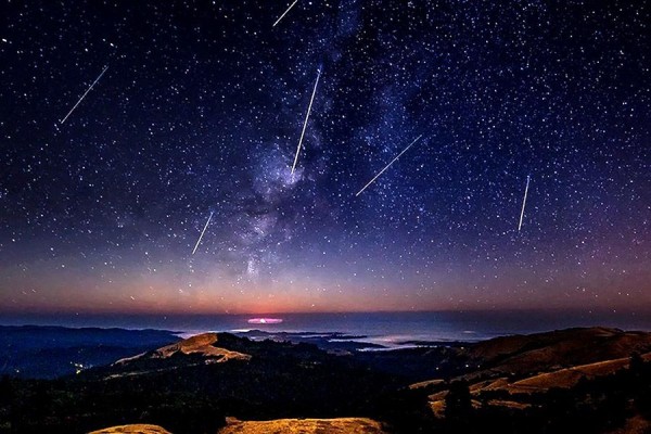 Hujan Meteor 13 Agustus Mendatang, Begini Cara Melihatnya