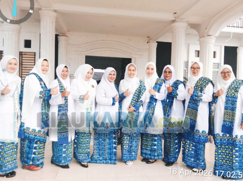 Lantik Pengurus BKMT Bangko, Karmila Sari Tekankan Peran Majelis Taklim Atasi Narkoba dan Kekerasan Seksual