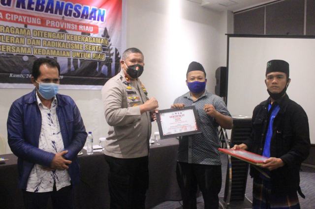 Wakapolda dan Tokoh Riau Hadiri Dialog Kebangsaan dan Deklarasi Toleransi Lintas Agama 