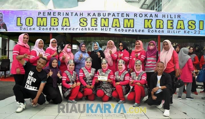 Sekretariat DPRD Rohil Pertahankan Juara Pertama Senam Kreasi