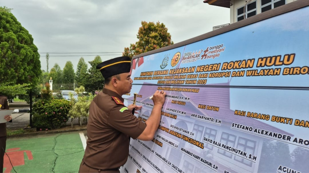 Kejari Rohul Canangkan Zona Integritas WBK Dan WBBM, Tegaskan Komitmen Birokrasi Bersih