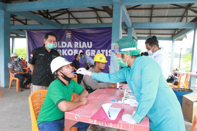 Gratis, Ditresnarkoba Polda Riau Lakukan Test Narkoba di Lingkup Tenaga Kerja