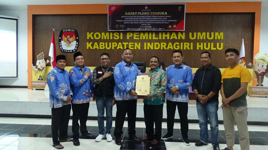 Bawaslu Inhu Bersama KPU Inhu Gelar Rapat Pleno Terbuka Pemuktahiran DPS