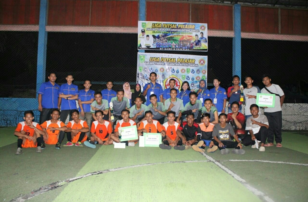 Camat Tutup Turnamen Futsal Liga Pelajar Kecamatan Batang Gansal
