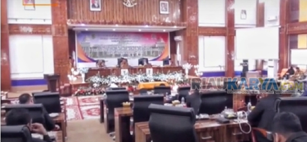 Rapat Paripurna DPRD Rohil Penetapan Calon Defenitif Wakil Pimpinan I dan II