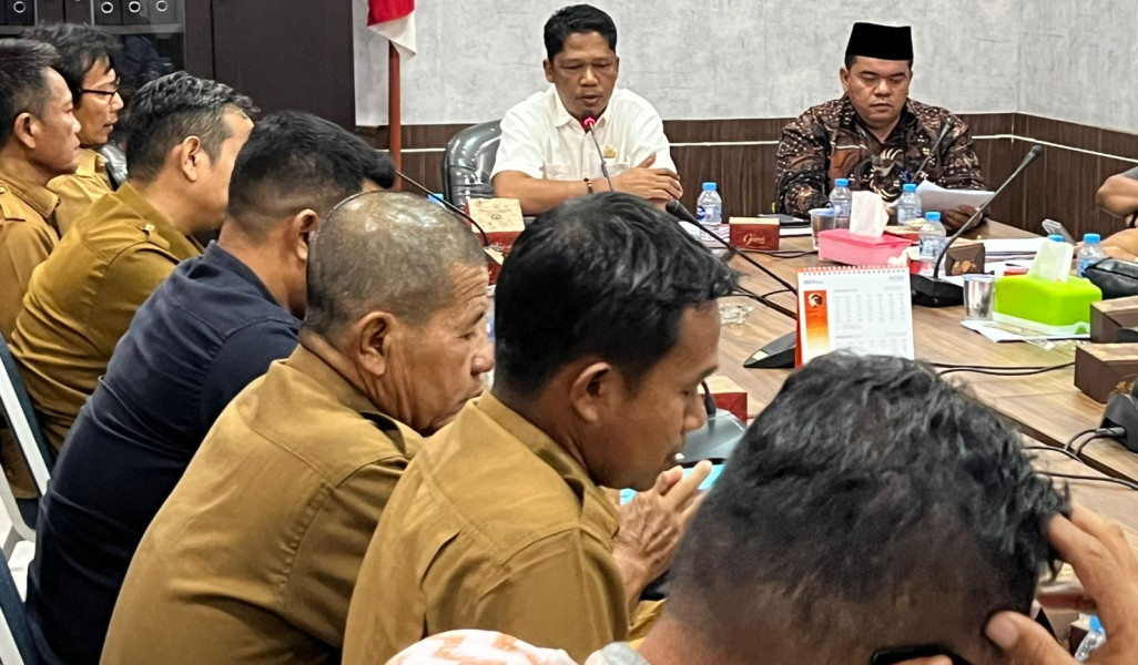 Komisi II DPRD Inhu Gelar RDP dengan PT TPP Bahas Polemik Kebun Sawit 2.000 Hektare untuk 1.000 CPP