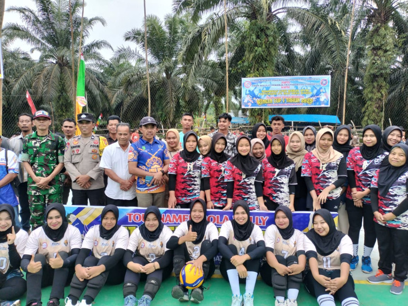 Turnamen Voli Semi Open Ringin Cup Perdana Resmi Dibuka