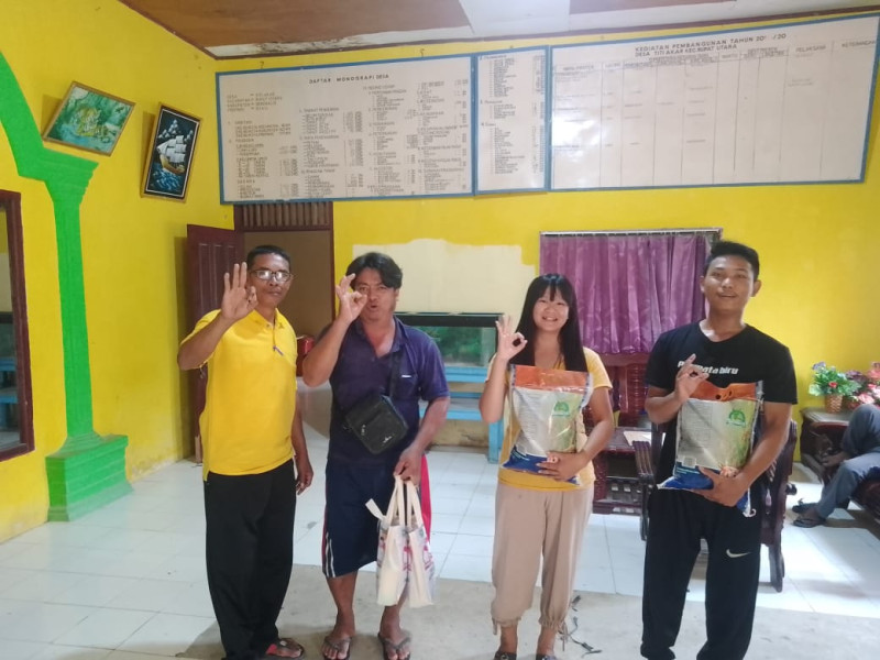 Pemdes Titi Akar Salurkan Sembako Murah  250 Paket Kepada Warga Dan Ucapkan Terima Kasih Kepada Bupati Bengkalis