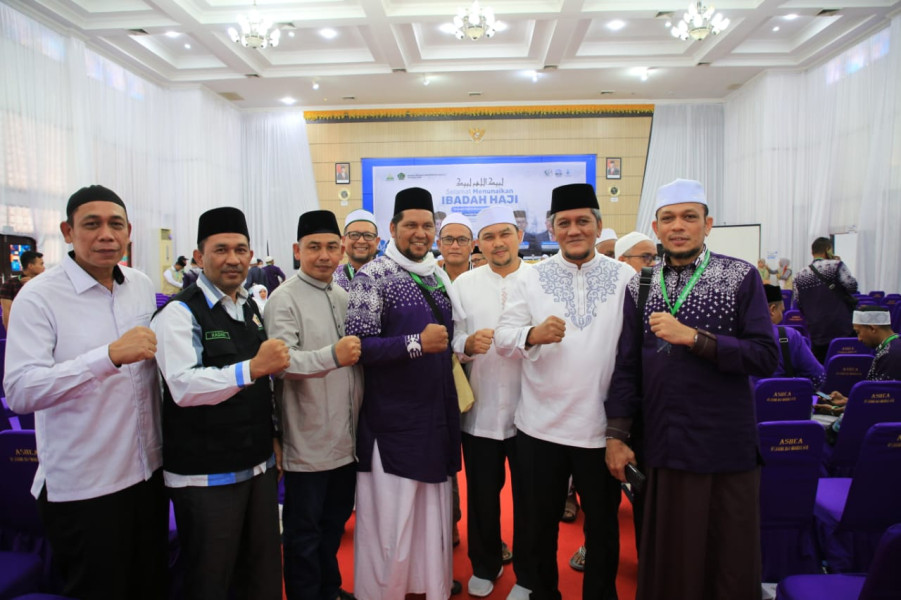 337 Calhaj Aceh Utara Bertolak ke Tanah Suci, Dilepas Pj Sekda di Asrama Haji