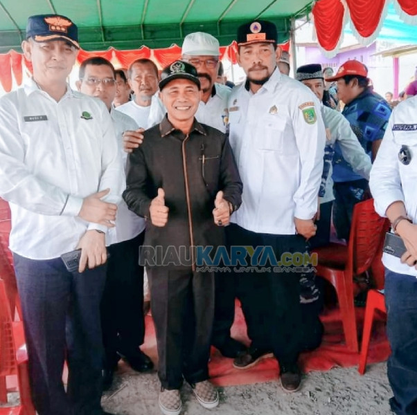 Wakil Ketua DPRD Rohil Hadir Dalam Peletakan Batu Pertama Pembangunan Jembatan Sinaboi