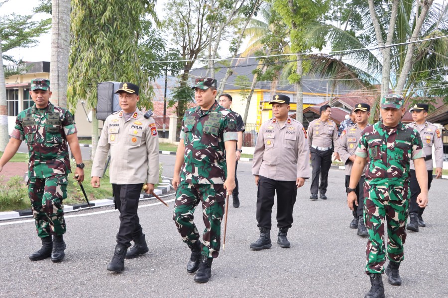 Silaturahmi Danrem 031/Wira Bima ke Polres Rokan Hilir, Perkuat Sinergi dan Soliditas TNI–Polri Jelang Pengamanan Akhir Tahun