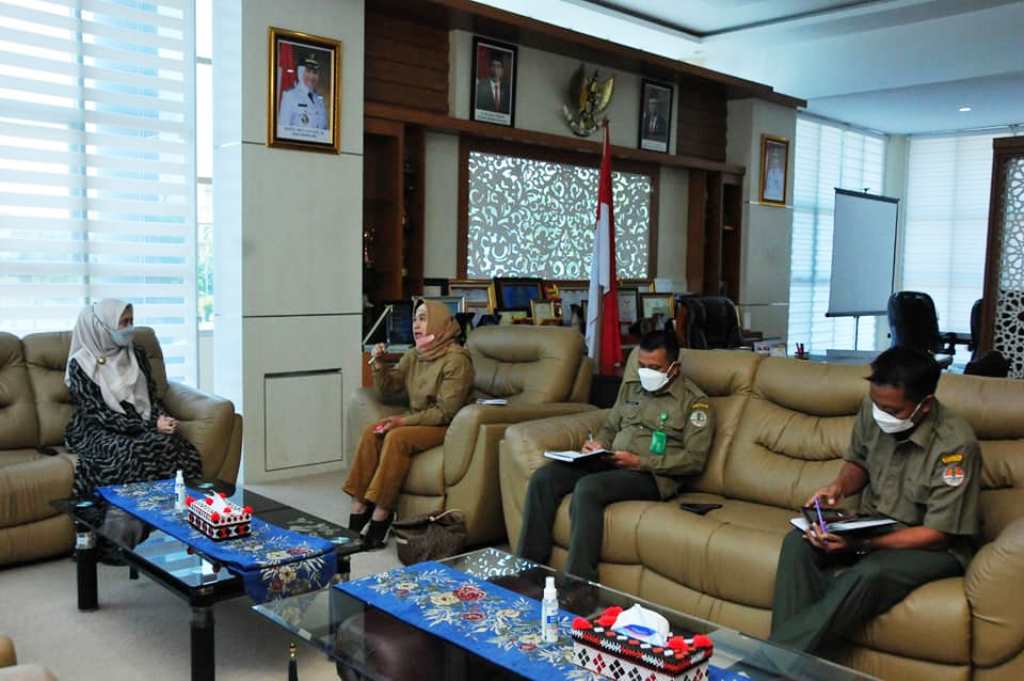 Silaturahmi dengan Kepala Balai TNBT, Bupati Rezita Bahas Hewan Liar dan Wisata Inhu