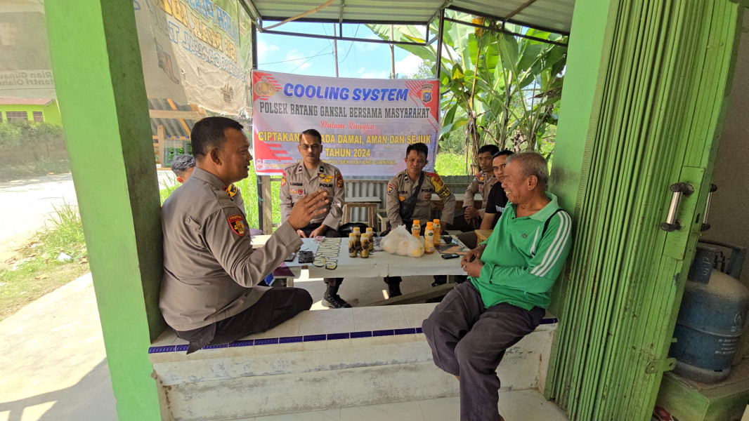 Polsek Batang Gansal Temui Ulama, Doakan Agar Pilkada Berlangsung Aman