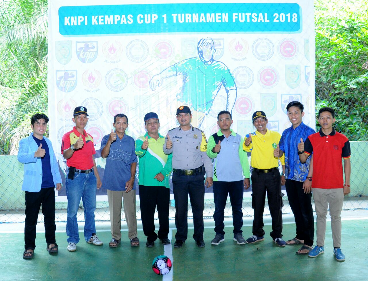 Open Turnamen Futsal CUP 1 KNPI Kempas Resmi dibuka