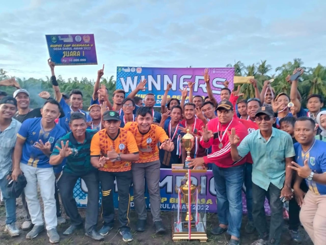 Open Turnamen Sepak Bola Rupat Cup Bermasa v 2022 Resmi Tutup Sekcam M Zaki Haq S. TTP