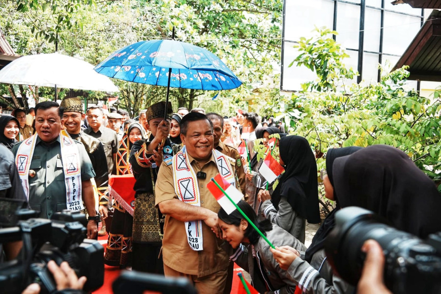 Kunker PJ Gubri Ke Kuansing, Sf Hariyanto Janji, Jelang Pacu Jalur Tepian Narosa “Jalan Mulus”