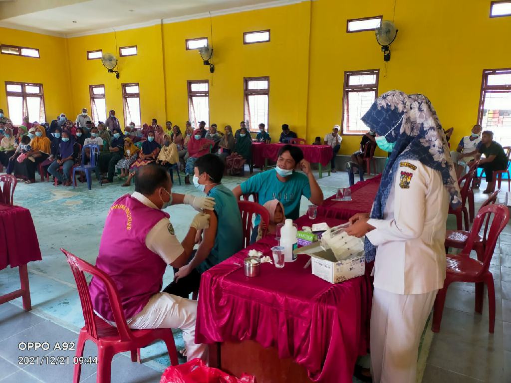 Percepatan Vaksinasi Covid-19 di Kab. Kampar Dinilai Berhasil, Diperkirakan Sudah 70 Persen