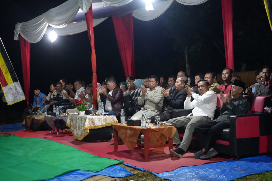 Lewat Video Conference, Bupati Gelar Dialog Dan Tampung Aspirasi Masyarakat Sungai Kelalawar
