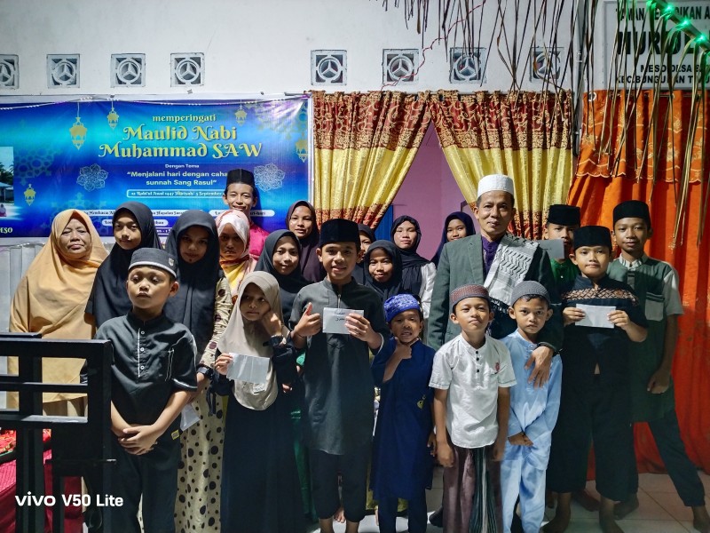 Malam Penutupan Lomba Santri TPQ Nurul Huda Diisi dengan Ceramah Maulid Nabi