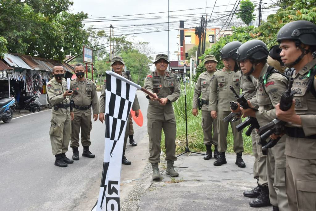 Dansat Brimob Riau Buka Lomba Cross Country Antar Batalyon Meriahkan HUT Brimob Polri ke-76