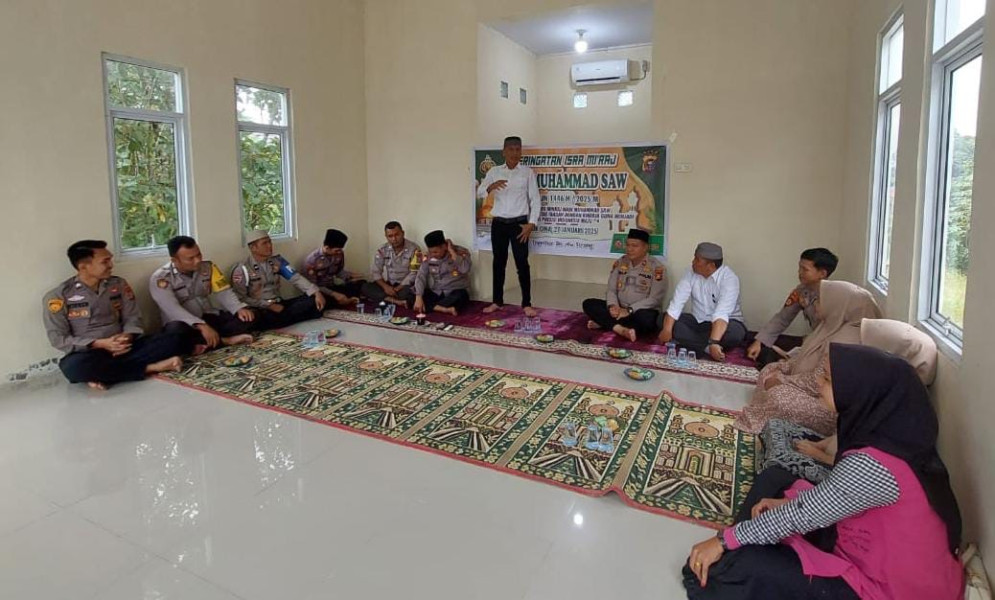 Polsek Batang Cenaku Gelar Peringatan Isra’ Mi’raj Nabi Muhammad SAW