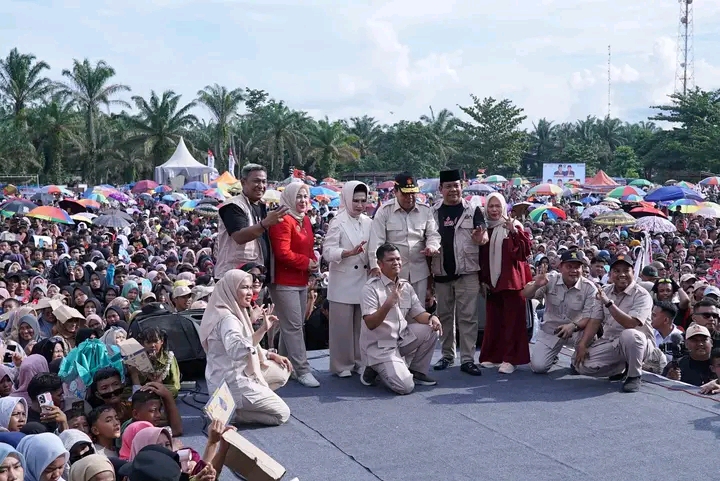 Anton-Syafaruddin Tutup Kampanye Dengan Puluhan Ribu Warga