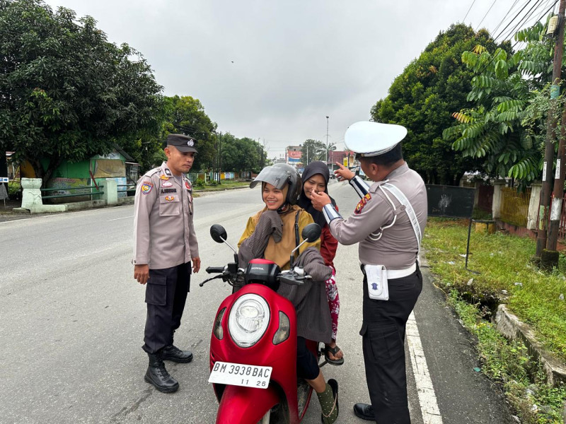 Antisipasi Laka Lantas, Polsek Pasir Penyu Tilang 8 Pelanggar